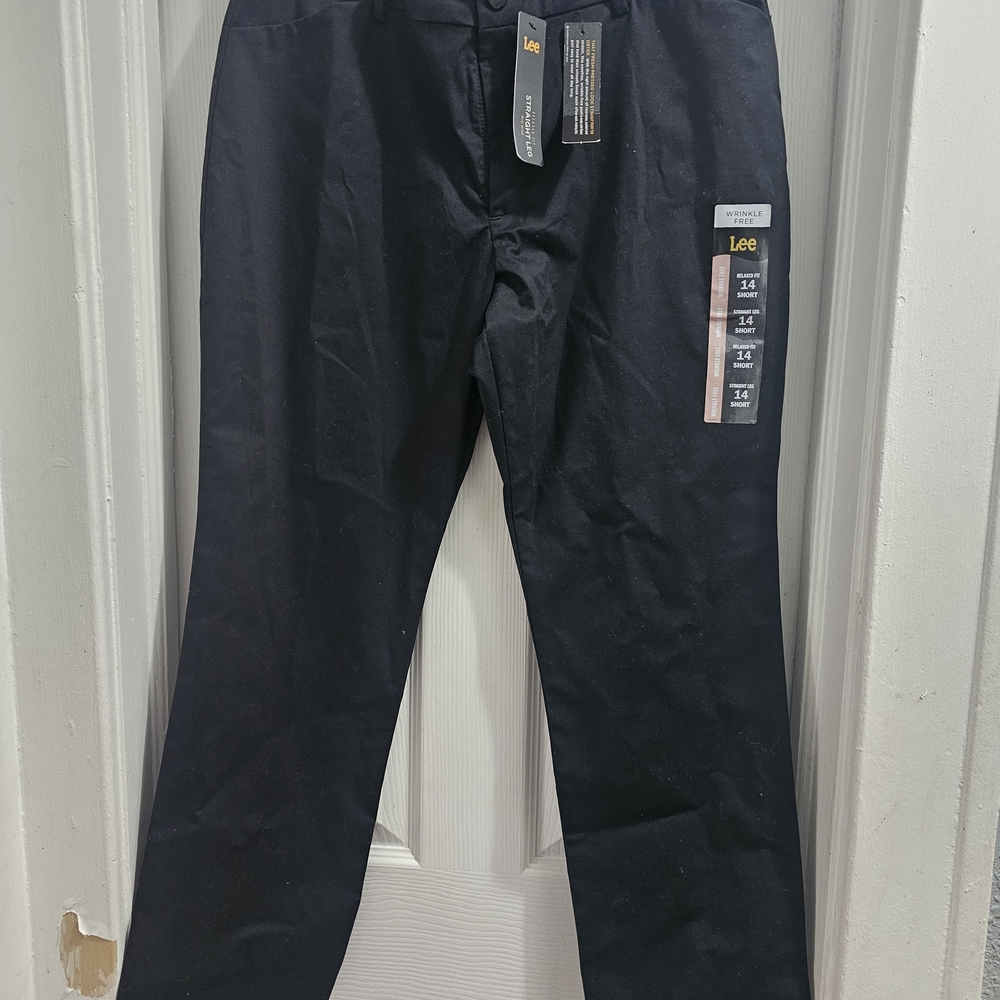 Lee Women's Black Pants Size 14 Short Nwt Straight Leg